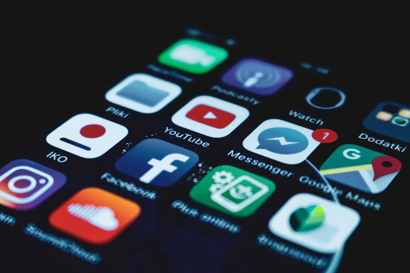 Cómo Descargar en iPhone y iPad
